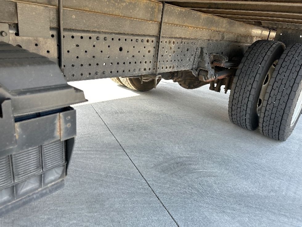 Medium Duty Box Truck-Light and Medium Duty Trucks-Isuzu-2023-NRR-Greeley-CO-28,551\n\t\tmiles-$ 66,500 - Image 5