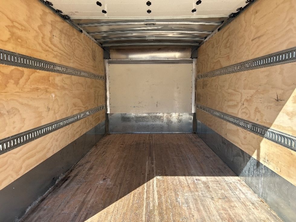 Medium Duty Box Truck-Light and Medium Duty Trucks-Isuzu-2023-NRR-New Bedford-MA-43,458\n\t\tmiles-$ 56,750 - Image 10