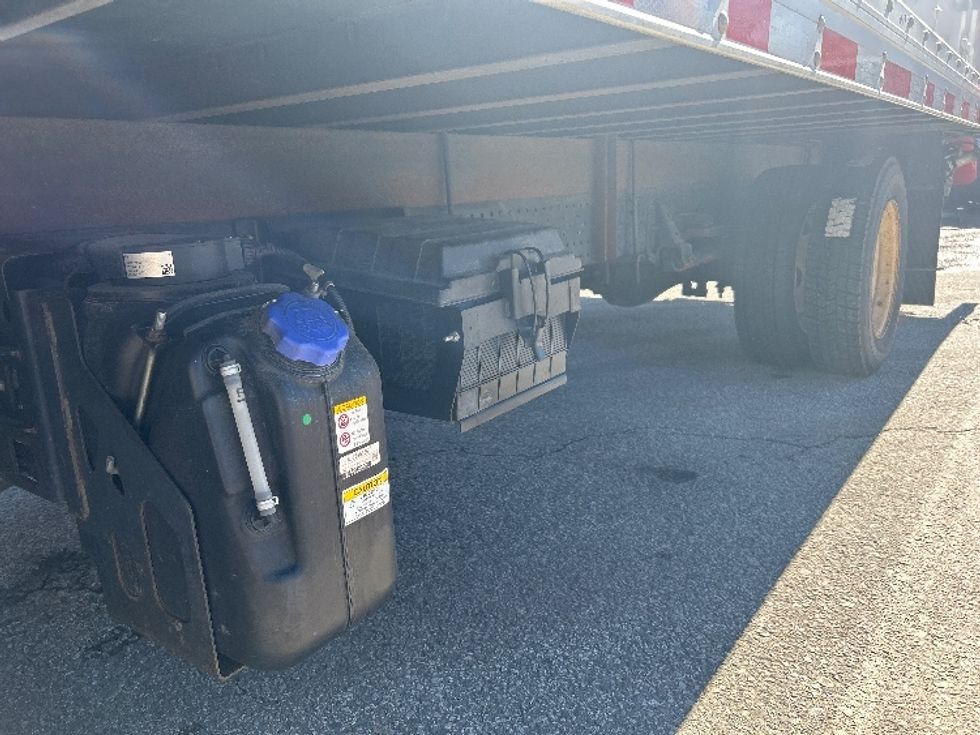 Medium Duty Box Truck-Light and Medium Duty Trucks-Isuzu-2023-NRR-New Bedford-MA-43,458\n\t\tmiles-$ 56,750 - Image 5