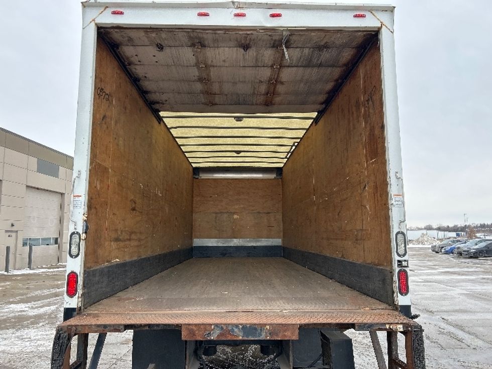 Medium Duty Box Truck-Light and Medium Duty Trucks-Kenworth-2016-T270-Sturtevant-WI-267,236\n\t\tmiles-$ 35,250 - Image 10