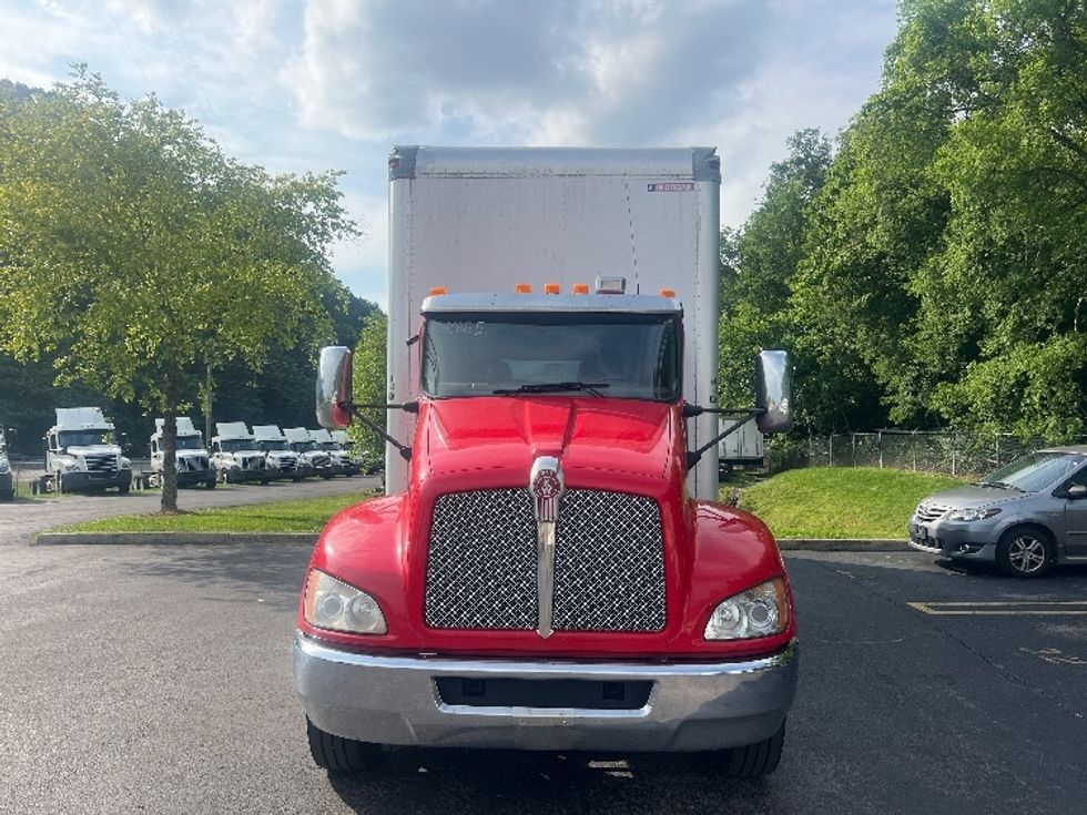2016 Kenworth T370 Medium Duty Box Truck