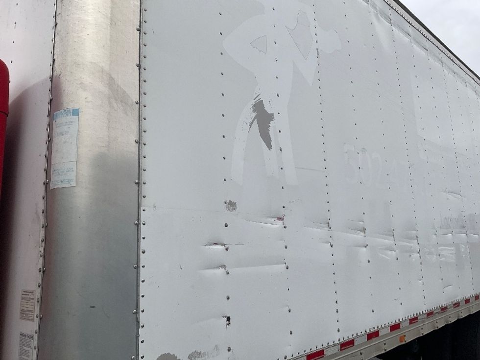 2017 Kenworth T370 Medium Duty Box Truck