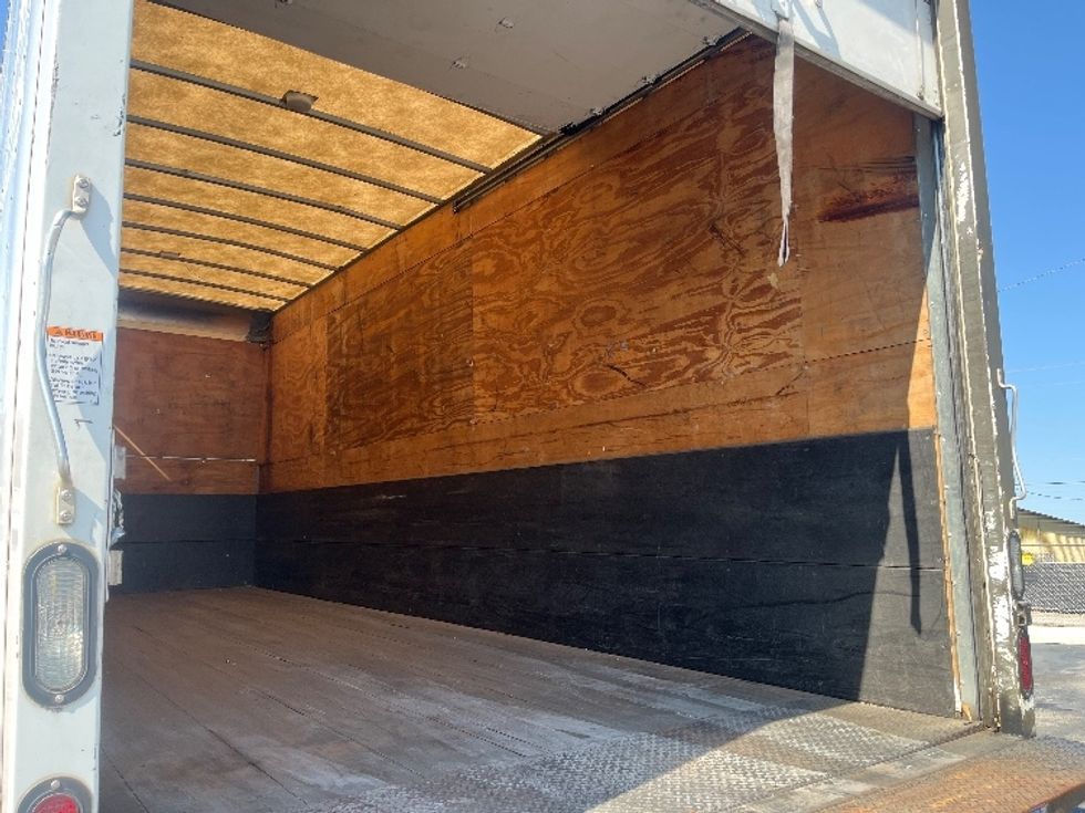 Medium Duty Box Truck-Light and Medium Duty Trucks-Kenworth-2018-T270-Forest Park-GA-224,259\n\t\tmiles-$ 18,000 - Image 11