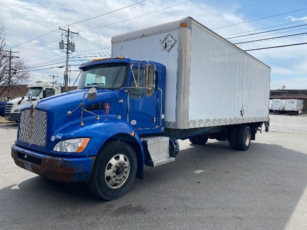 Medium Duty Box Truck-Light and Medium Duty Trucks-Kenworth-2018-T370-Coxsackie-NY-200,141\n\t\tmiles-$ 41,750 - Image 3