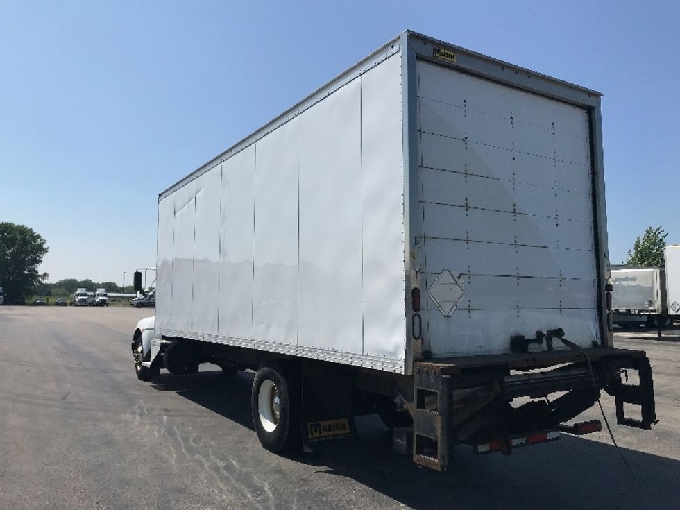 Medium Duty Box Truck-Light and Medium Duty Trucks-Kenworth-2018-T370-Windsor-WI-322,870\n\t\tmiles-$ 31,000 - Image 6