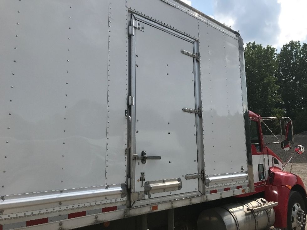 Medium Duty Box Truck-Light and Medium Duty Trucks-Kenworth-2019-T370-Albany-NY-226,979\n\t\tmiles-$ 32,750 - Image 25