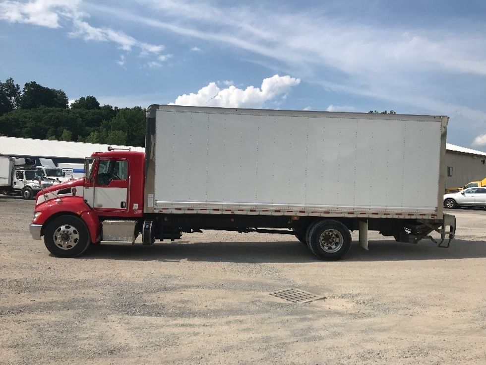Medium Duty Box Truck-Light and Medium Duty Trucks-Kenworth-2019-T370-Albany-NY-226,979\n\t\tmiles-$ 32,750 - Image 4