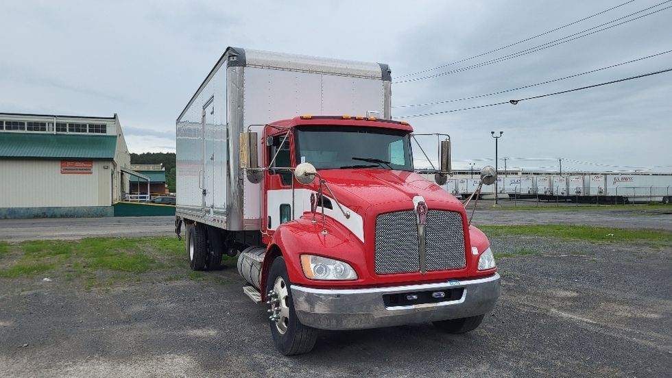 Medium Duty Box Truck-Light and Medium Duty Trucks-Kenworth-2019-T370-Guilderland Center-NY-233,759\n\t\tmiles-$ 32,000 - Image 3