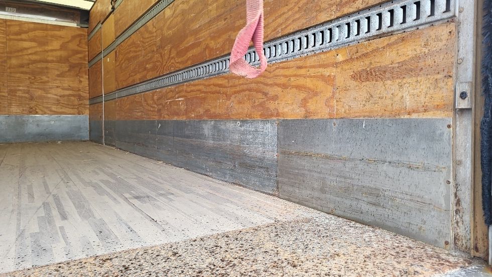 Medium Duty Box Truck-Light and Medium Duty Trucks-Kenworth-2019-T370-Guilderland Center-NY-233,759\n\t\tmiles-$ 32,000 - Image 12