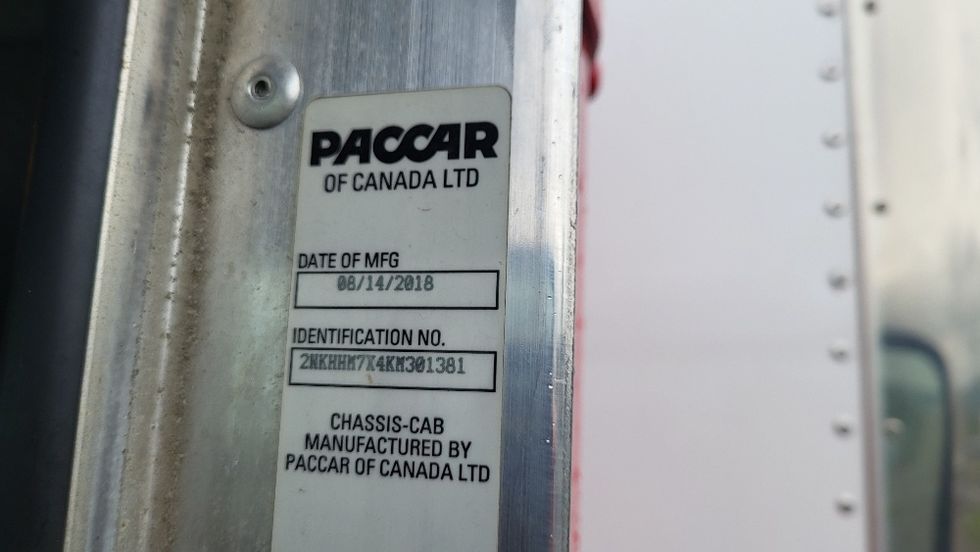 Medium Duty Box Truck-Light and Medium Duty Trucks-Kenworth-2019-T370-Guilderland Center-NY-233,759\n\t\tmiles-$ 32,000 - Image 25