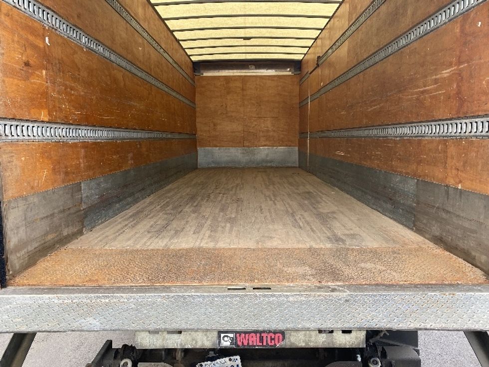 Medium Duty Box Truck-Light and Medium Duty Trucks-Kenworth-2019-T370-Liverpool-NY-207,861\n\t\tmiles-$ 37,000 - Image 10
