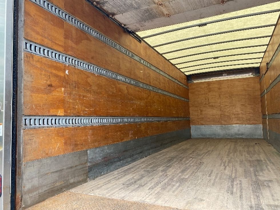 Medium Duty Box Truck-Light and Medium Duty Trucks-Kenworth-2019-T370-Liverpool-NY-207,861\n\t\tmiles-$ 37,000 - Image 11