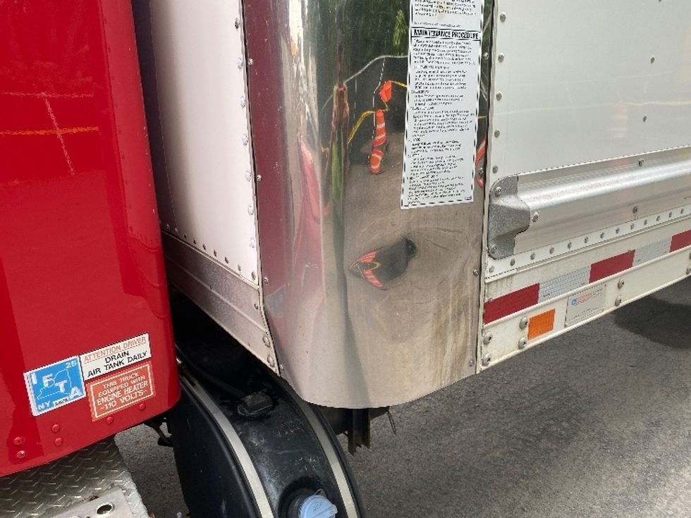 Medium Duty Box Truck-Light and Medium Duty Trucks-Kenworth-2019-T370-Liverpool-NY-237,169\n\t\tmiles-$ 34,500 - Image 26