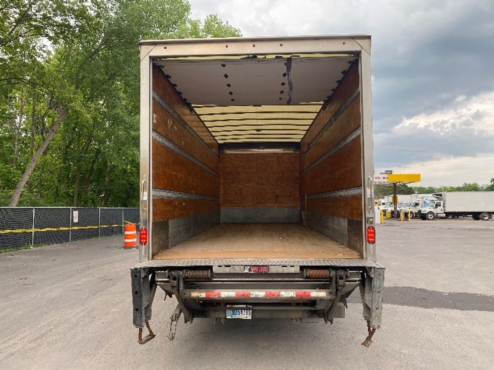 Medium Duty Box Truck-Light and Medium Duty Trucks-Kenworth-2019-T370-Liverpool-NY-237,169\n\t\tmiles-$ 34,500 - Image 8