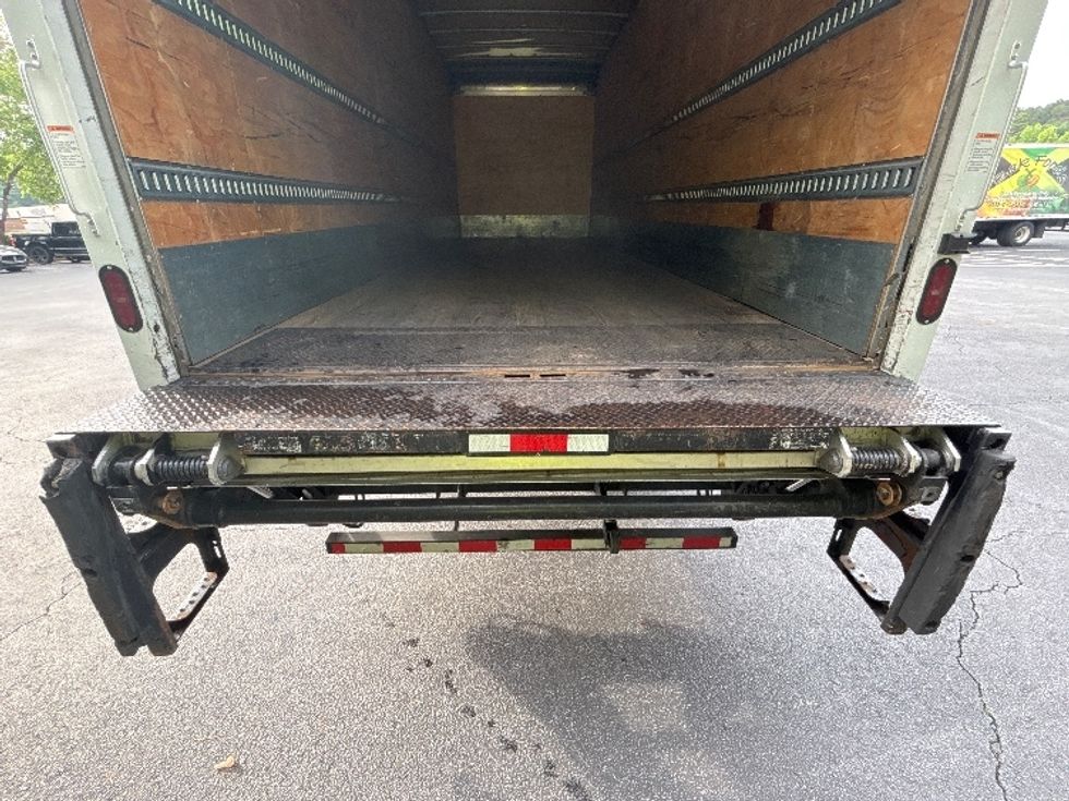 Medium Duty Box Truck-Light and Medium Duty Trucks-Mack-2021-MD6-Atlanta-GA-154,503\n\t\tmiles-$ 65,750 - Image 10