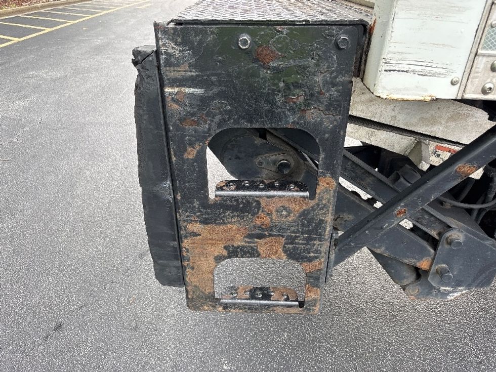 Medium Duty Box Truck-Light and Medium Duty Trucks-Mack-2021-MD6-Atlanta-GA-154,503\n\t\tmiles-$ 65,750 - Image 26