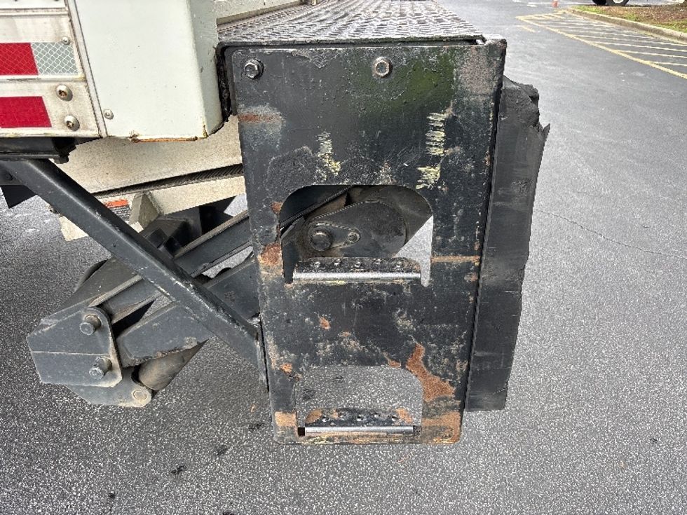 Medium Duty Box Truck-Light and Medium Duty Trucks-Mack-2021-MD6-Atlanta-GA-154,503\n\t\tmiles-$ 65,750 - Image 27