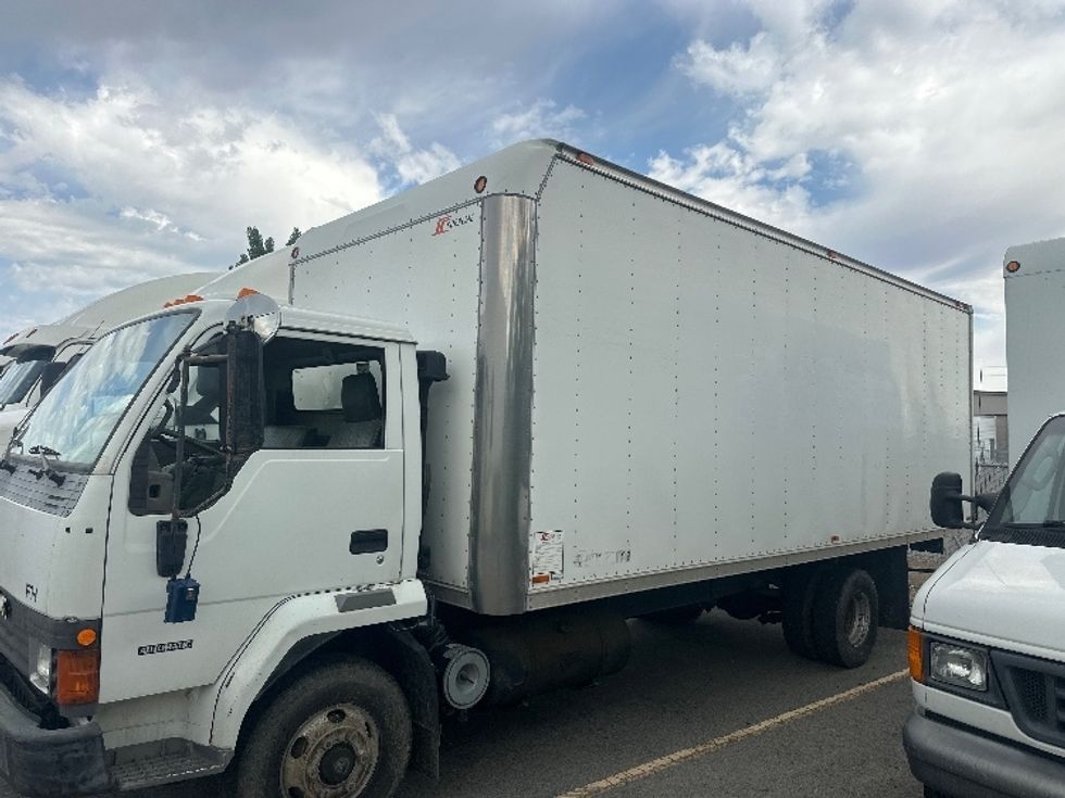 Medium Duty Box Truck-Light and Medium Duty Trucks-Mitsubishi-1995-FH100-Sparks-NV-311,351\n\t\tmiles-$ 8,250 - Image 4