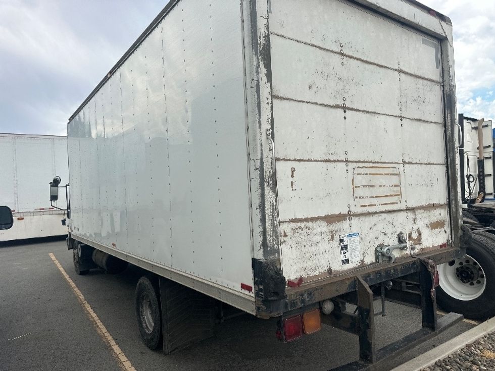 Medium Duty Box Truck-Light and Medium Duty Trucks-Mitsubishi-1995-FH100-Sparks-NV-311,351\n\t\tmiles-$ 8,250 - Image 6