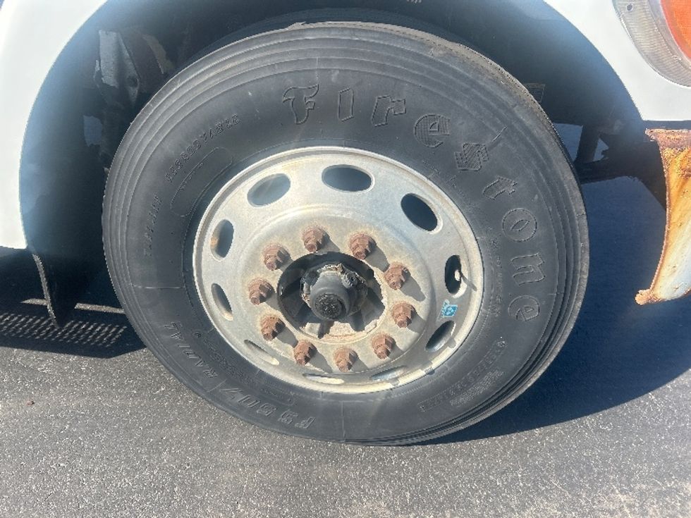 Medium Duty Box Truck-Light and Medium Duty Trucks-Peterbilt-2008-335-Windsor-WI-154,602\n\t\tmiles-$ 9,000 - Image 29