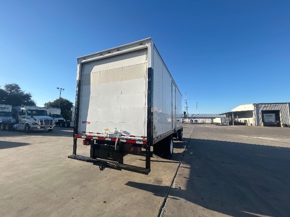 Medium Duty Box Truck-Light and Medium Duty Trucks-Peterbilt-2017-220-Round Rock-TX-209,115\n\t\tmiles-$ 34,000 - Image 12