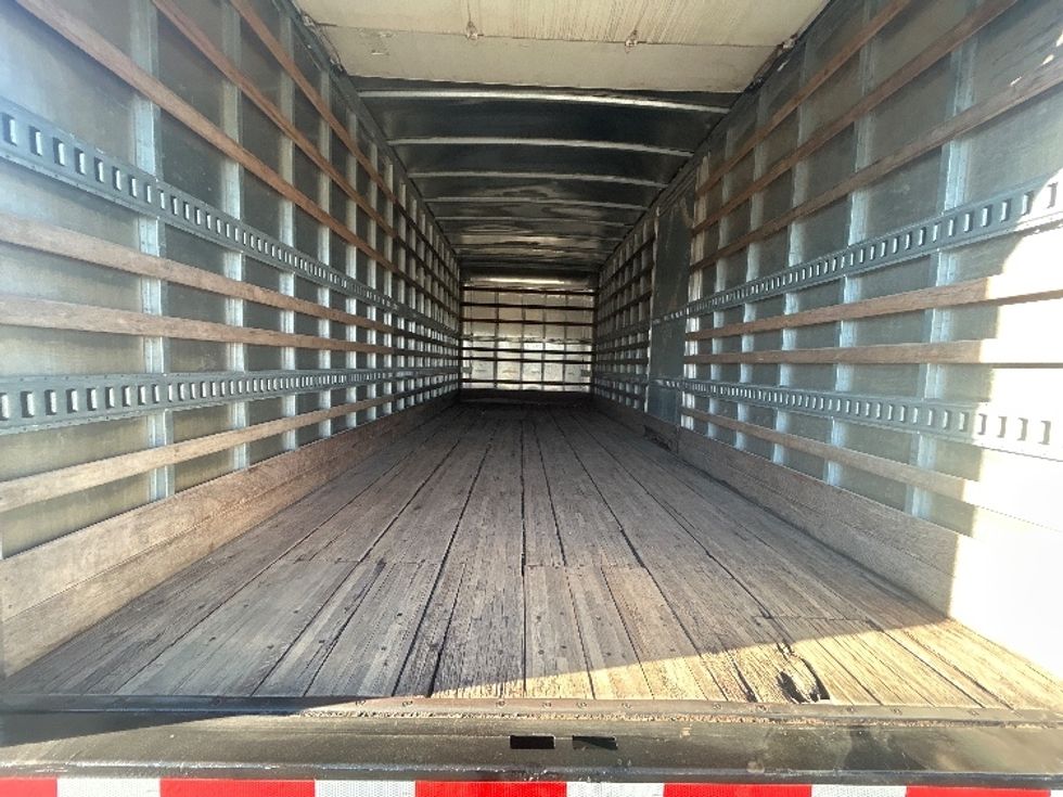 Medium Duty Box Truck-Light and Medium Duty Trucks-Peterbilt-2017-220-Round Rock-TX-209,115\n\t\tmiles-$ 34,000 - Image 9