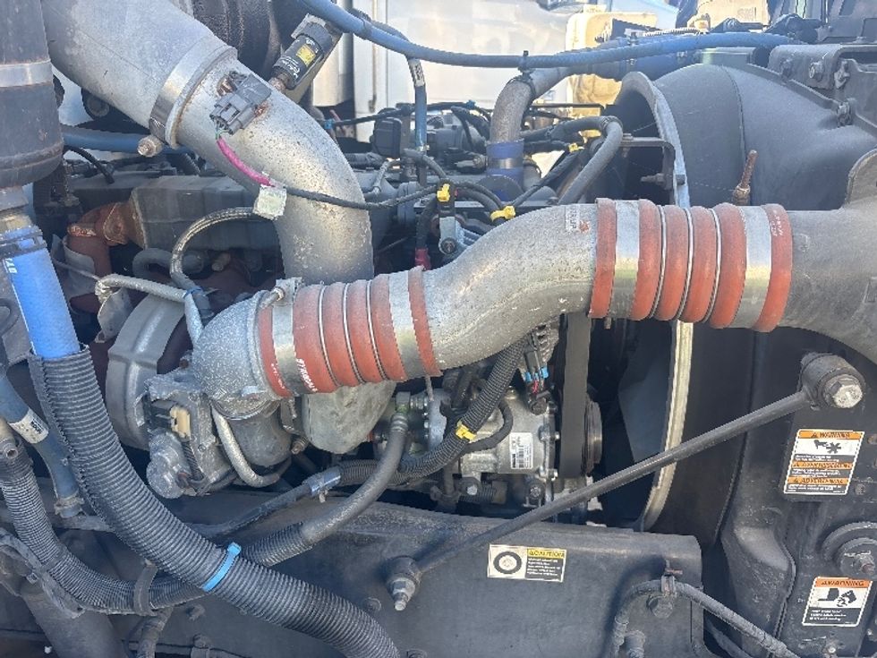 Medium Duty Box Truck-Light and Medium Duty Trucks-Peterbilt-2022-337-Houston-TX-225,750\n\t\tmiles-$ 16,000 - Image 15