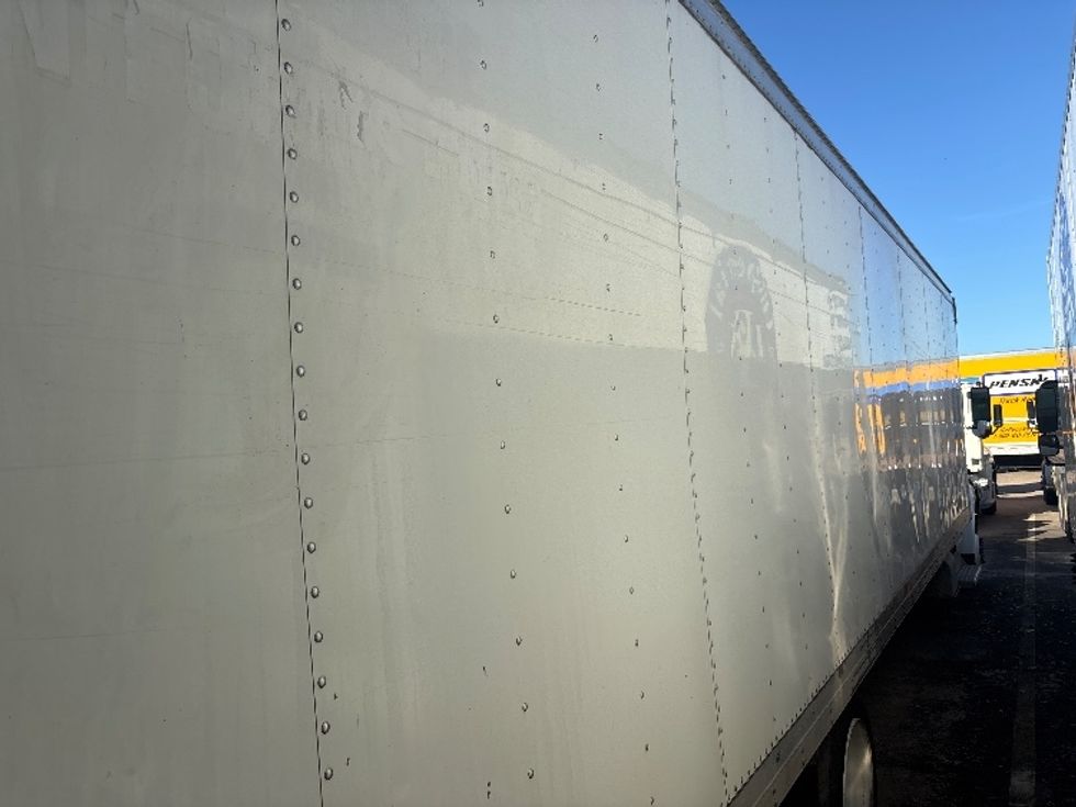 Medium Duty Box Truck-Light and Medium Duty Trucks-Peterbilt-2022-337-Houston-TX-225,750\n\t\tmiles-$ 16,000 - Image 8