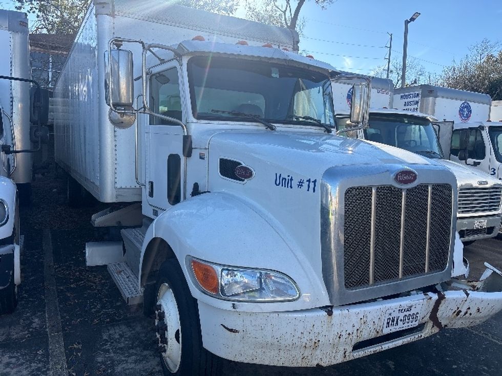 Medium Duty Box Truck-Light and Medium Duty Trucks-Peterbilt-2022-337-Houston-TX-234,060\n\t\tmiles-$ 15,000 - Image 3