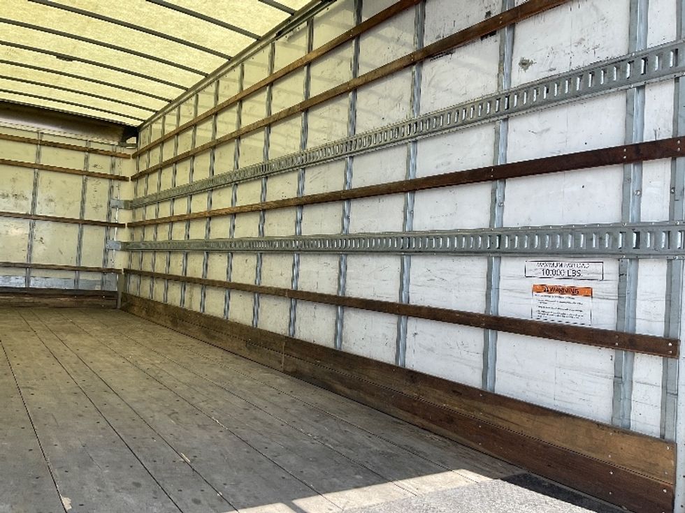 Medium Duty Box Truck-Light and Medium Duty Trucks-Peterbilt-2024-536-Aurora-CO-240,913\n\t\tmiles-$ 61,000 - Image 12