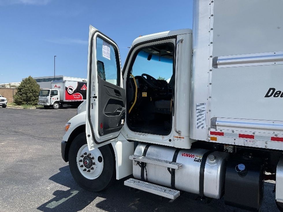Medium Duty Box Truck-Light and Medium Duty Trucks-Peterbilt-2024-536-Aurora-CO-240,913\n\t\tmiles-$ 61,000 - Image 16