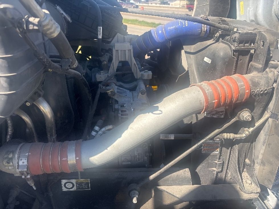 Medium Duty Box Truck-Light and Medium Duty Trucks-Peterbilt-2024-536-Houston-TX-117,871\n\t\tmiles-$ 76,000 - Image 22