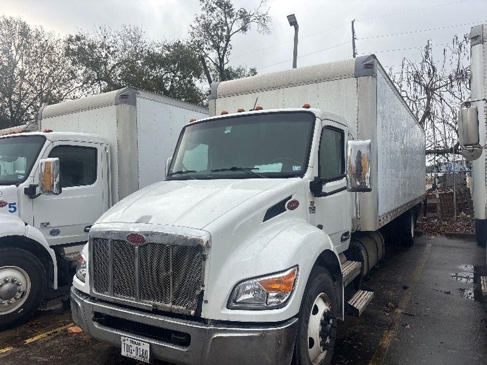 Medium Duty Box Truck-Light and Medium Duty Trucks-Peterbilt-2024-536-Houston-TX-142,236\n\t\tmiles-$ 17,000 - Image 1