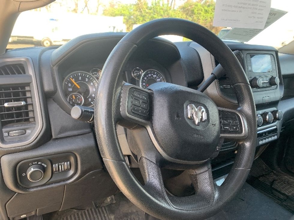 Medium Duty Box Truck-Light and Medium Duty Trucks-RAM-2019-5500-Nashville-TN-195,332\n\t\tmiles-$ 41,000 - Image 14