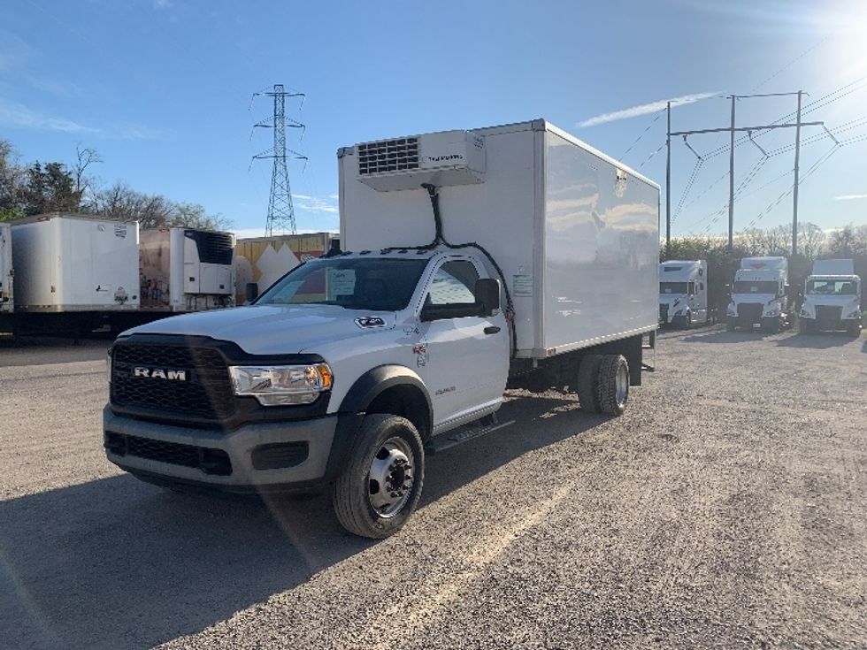 Medium Duty Box Truck-Light and Medium Duty Trucks-RAM-2019-5500-Nashville-TN-195,332\n\t\tmiles-$ 41,000 - Image 3