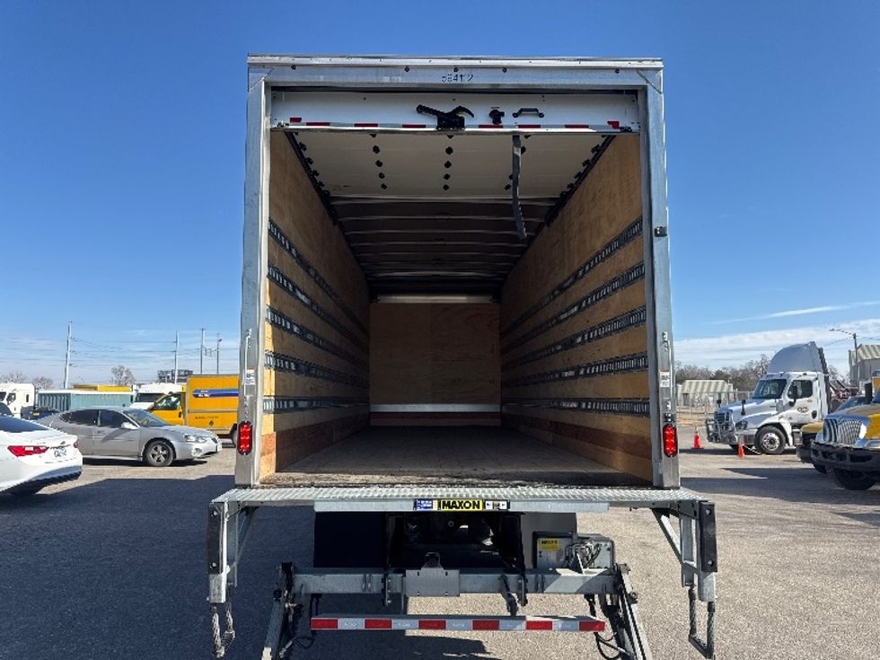 Medium Duty Box Truck-Light and Medium Duty Trucks-Volvo-2025-VNR64300-Omaha-NE-3,359\n\t\tmiles-$ 170,000 - Image 8