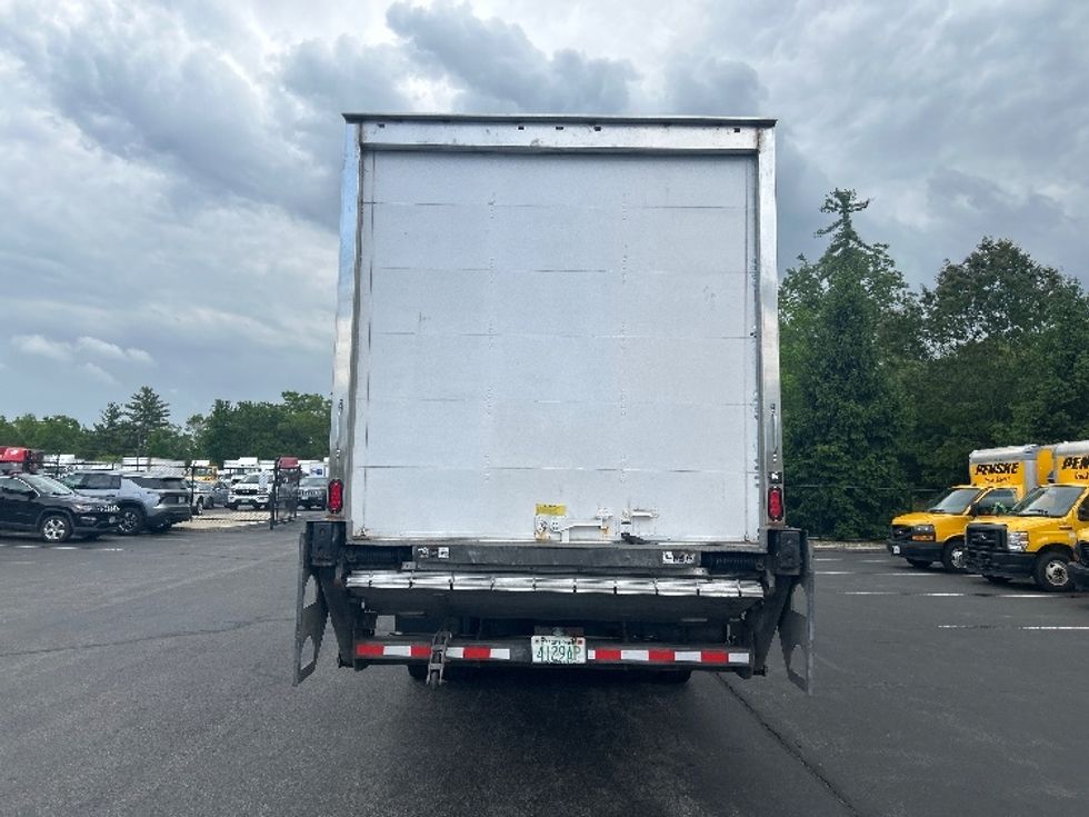 Medium Duty Box Truck-Light and Medium Duty Trucks-Western Star-2018-4700SB-Londonderry-NH-470,774\n\t\tmiles-$ 68,750 - Image 7