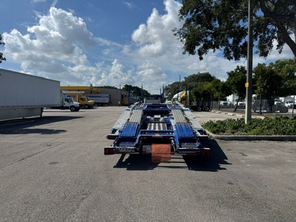 Other-Heavy Duty Tractors-Freightliner-2021-114SD-Pompano Beach-FL-519,382\n\t\tmiles-$ 142,000 - Image 5