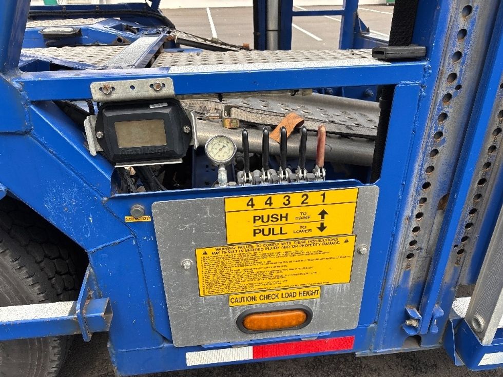 Other-Heavy Duty Tractors-Volvo-2020-VAH64600-Clackamas-OR-284,386\n\t\tmiles-$ 217,250 - Image 18