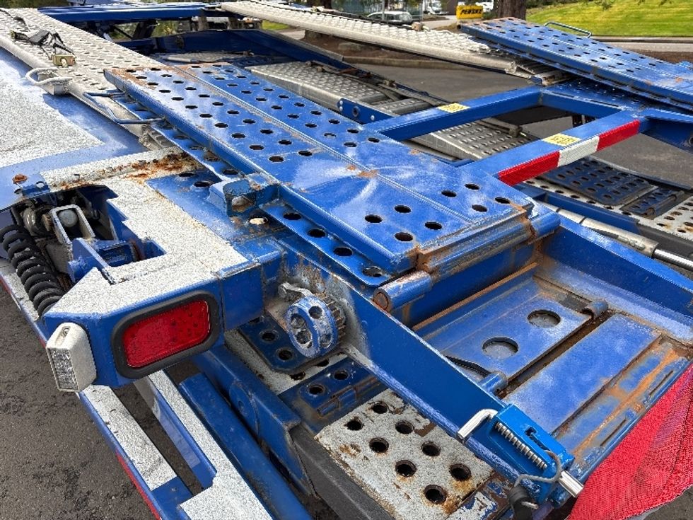 Other-Heavy Duty Tractors-Volvo-2020-VAH64600-Clackamas-OR-284,386\n\t\tmiles-$ 217,250 - Image 23