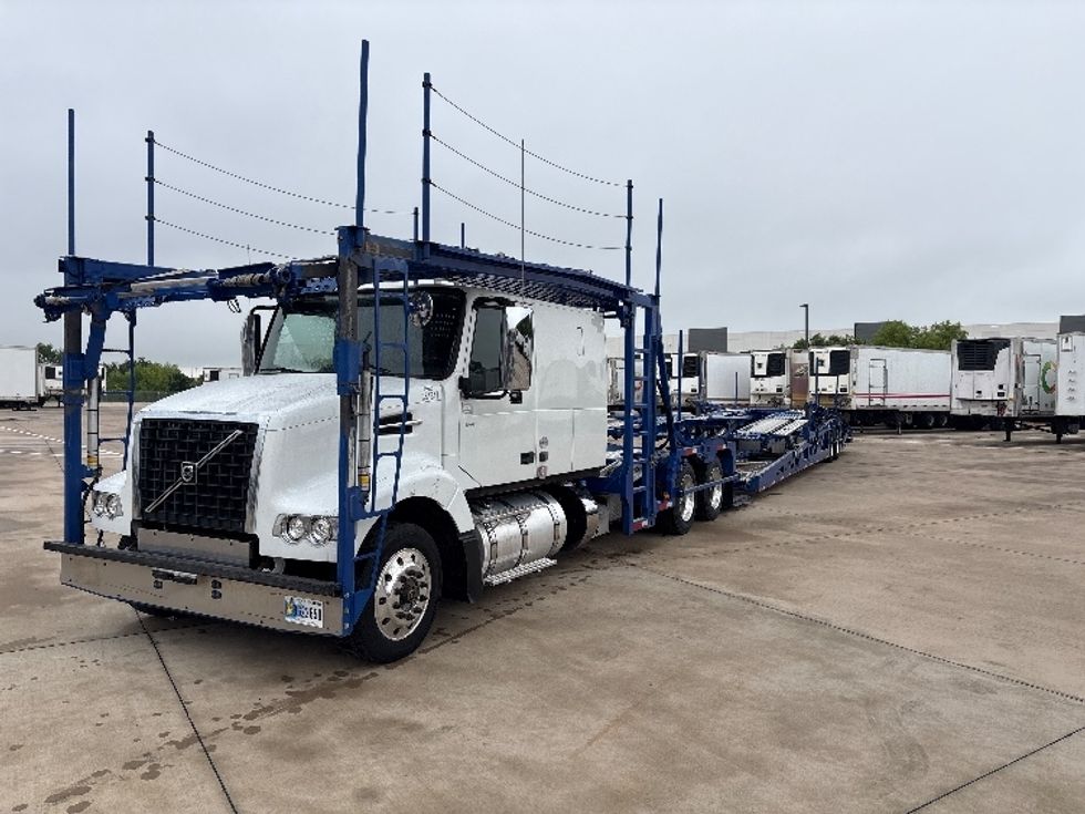 Other-Heavy Duty Tractors-Volvo-2020-VAH64600-Fort Worth-TX-390,159\n\t\tmiles-$ 210,750 - Image 3