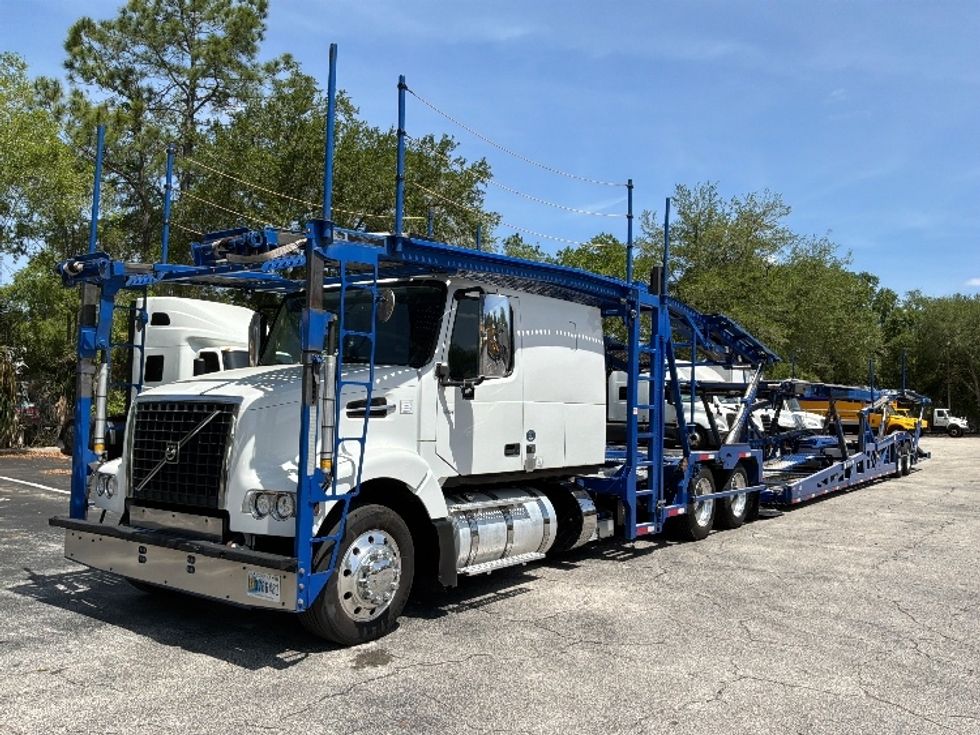 Other-Heavy Duty Tractors-Volvo-2020-VAH64600-Jacksonville-FL-440,331\n\t\tmiles-$ 203,750 - Image 3