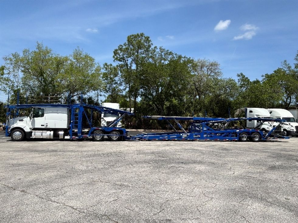 Other-Heavy Duty Tractors-Volvo-2020-VAH64600-Jacksonville-FL-440,331\n\t\tmiles-$ 203,750 - Image 4