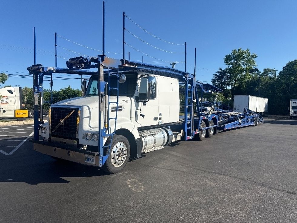 Other-Heavy Duty Tractors-Volvo-2020-VAH64600-Jessup-MD-211,741\n\t\tmiles-$ 221,500 - Image 1