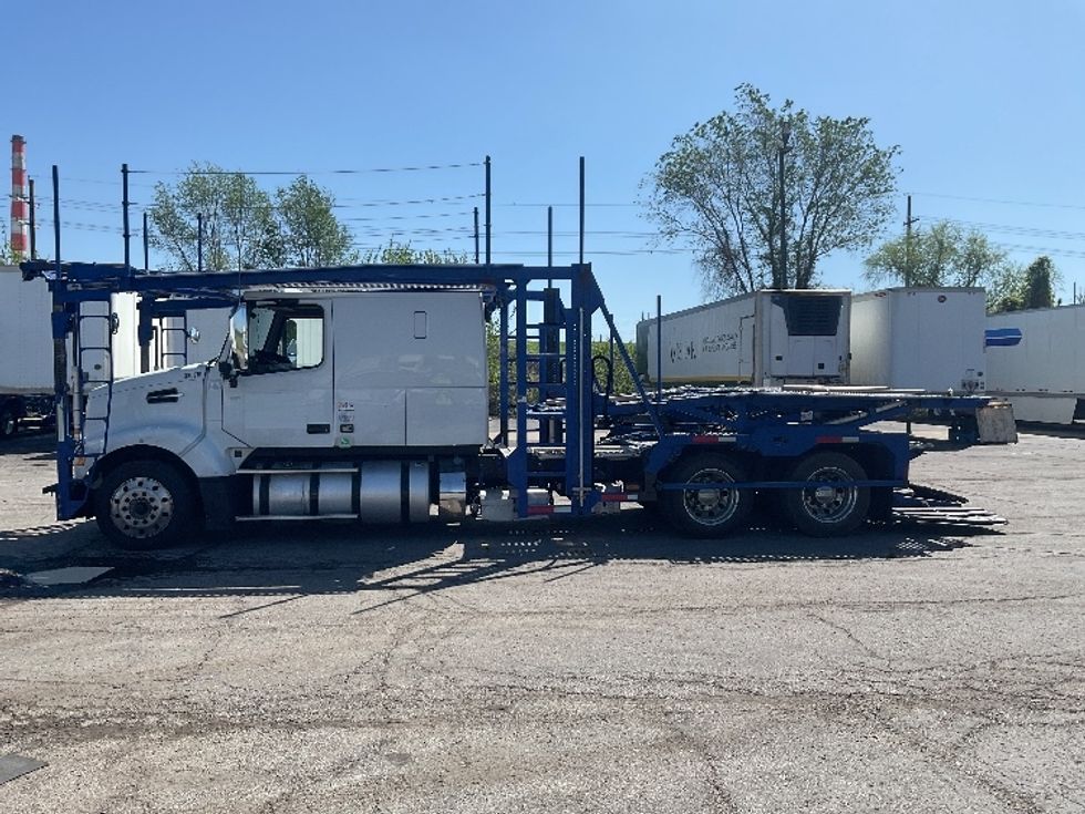 Other-Heavy Duty Tractors-Volvo-2020-VAH64600-Kansas City-MO-318,362\n\t\tmiles-$ 215,000 - Image 4