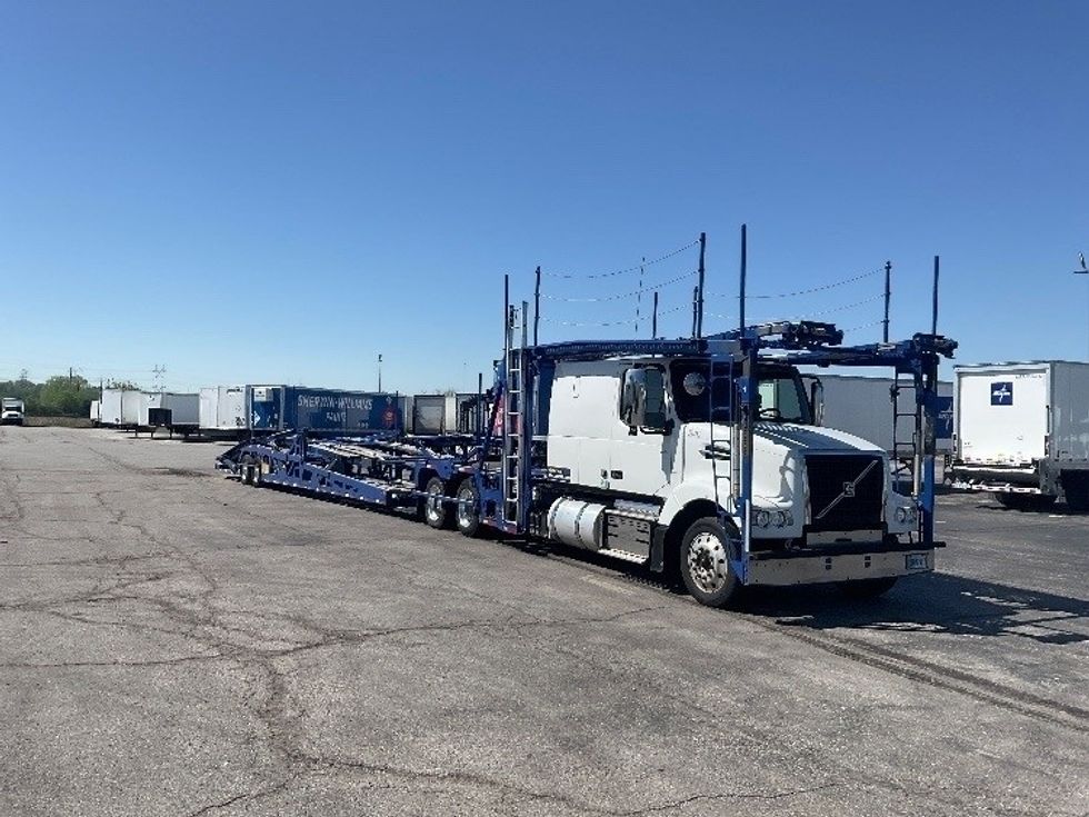 Other-Heavy Duty Tractors-Volvo-2020-VAH64600-Kansas City-MO-492,677\n\t\tmiles-$ 200,500 - Image 1
