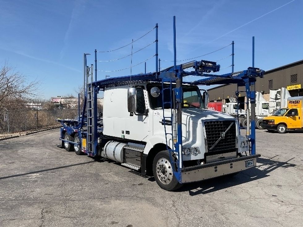 Other-Heavy Duty Tractors-Volvo-2020-VAH64600-Kansas City-MO-492,677\n\t\tmiles-$ 200,500 - Image 16