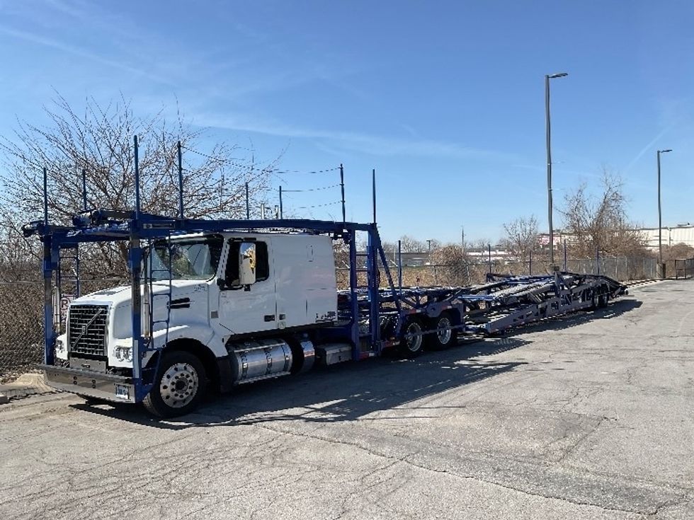 Other-Heavy Duty Tractors-Volvo-2020-VAH64600-Kansas City-MO-492,677\n\t\tmiles-$ 200,500 - Image 3