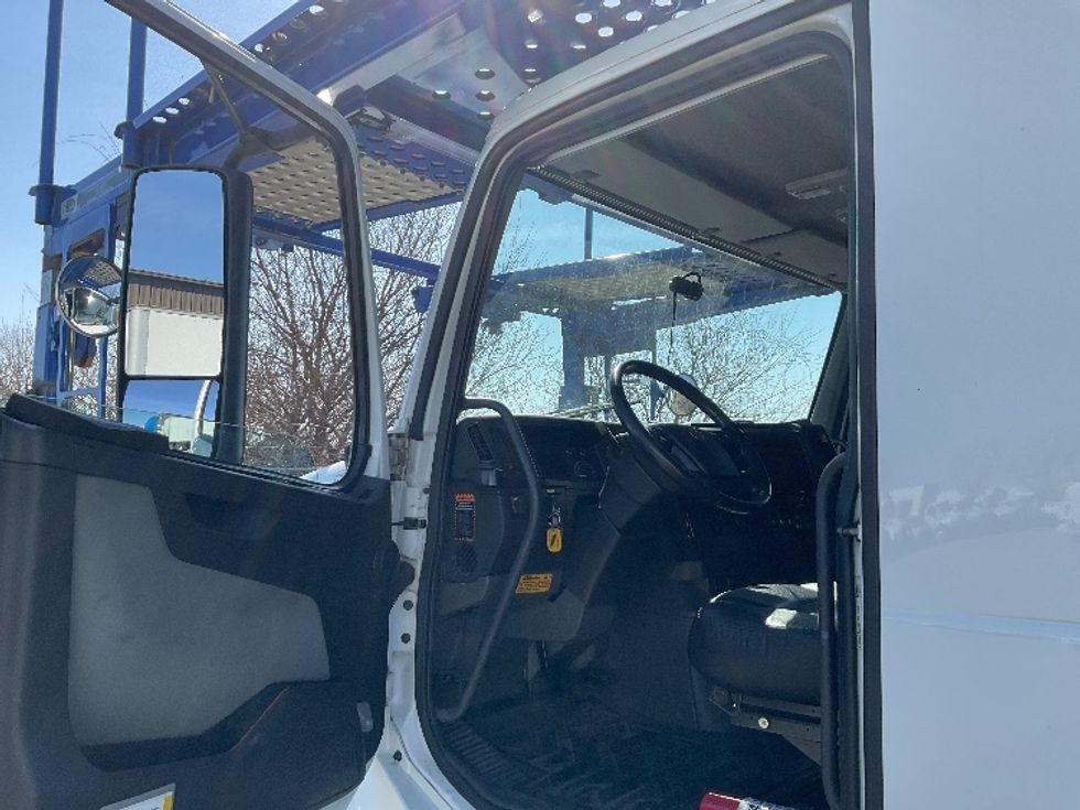 Other-Heavy Duty Tractors-Volvo-2020-VAH64600-Kansas City-MO-492,677\n\t\tmiles-$ 200,500 - Image 9