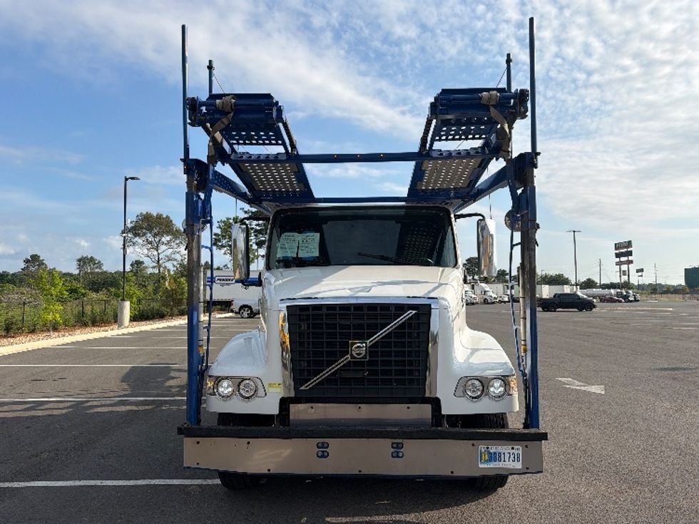 Other-Heavy Duty Tractors-Volvo-2020-VAH64600-La Porte-IN-434,479\n\t\tmiles-$ 195,500 - Image 2